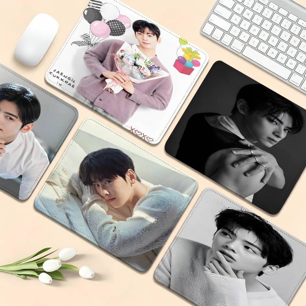 Gaming Accessories Korea - Popolare tappetino per mouse con l'attore